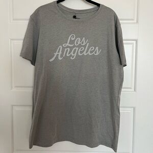 𝅺good fellow Men’s Gray Los Angeles Tee Size‎ Large NWT